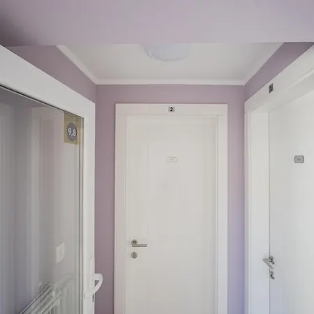 Appartement Zlatin Dvor - For 3, Terrace, Center, At 5-min, Bike Friendly Trogir